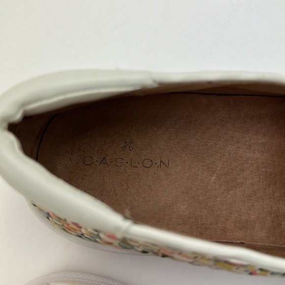 Caslon Alden Fabric Woven Multicolored Sneaker Size 7M Slip On Comfy - Picture 9 of 13